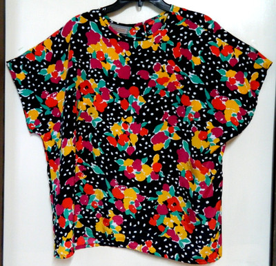 W26 LIZ BAKER ESSENTIALS WOMENS MULTI FLORAL BLOUSE SHORT SLEEVE PLUS SZ 2X