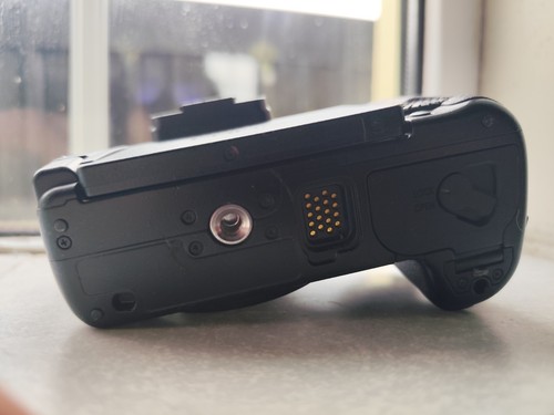 Panasonic Lumix GH3 With Bag (Body Only- Works /Repairs) Shutter count 1734 - Picture 9 of 24