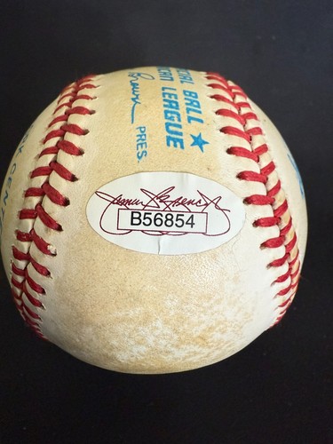 Ted Williams Autographed Baseball Rawlings OMLB JSA B56854 Signed - Picture 2 of 4