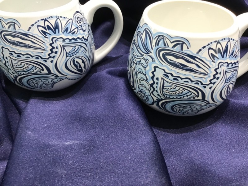 2 LILLY PULITZER give it a whirl MUGS 16 oz! BLUE + WHITE never used! NEVER USED