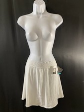 Vanity Fair Women  s White Slip Skirt Size Small 16  Layering Modest Elastic
