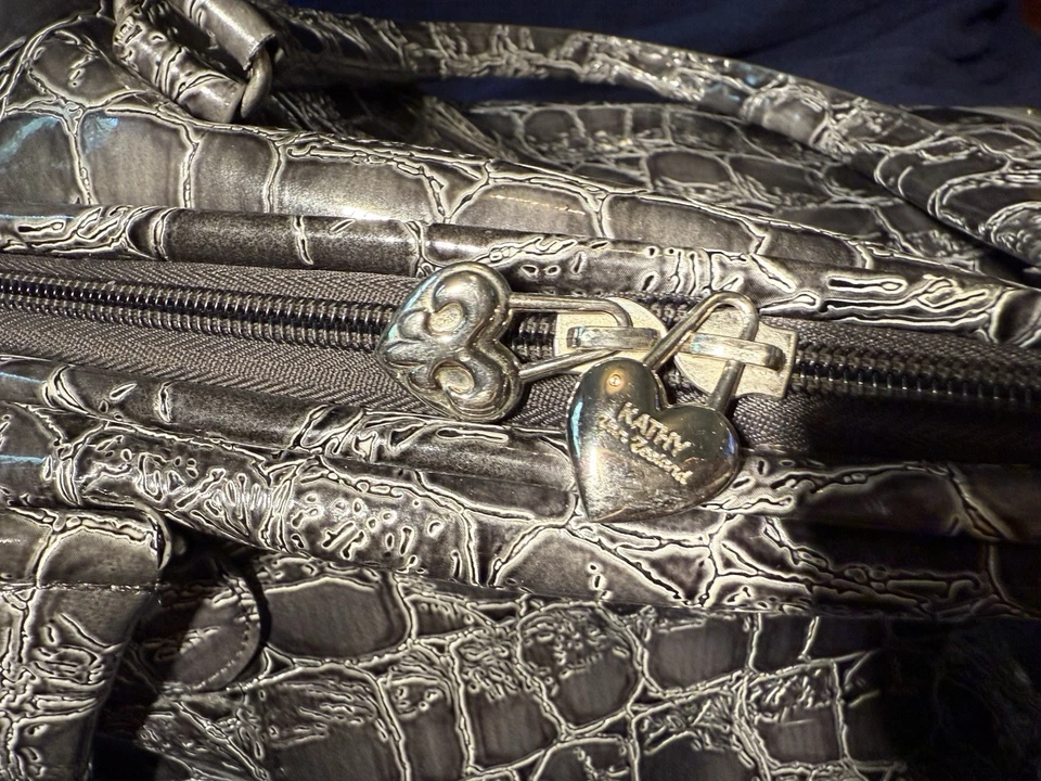 Большая серая лакированная сумка для переноски багажа из 100% ПВХ Kathy Van Zealand - Изображение 3 из 4