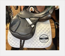 Adam Ellis Mono Event Jump Saddle. 17.5” M