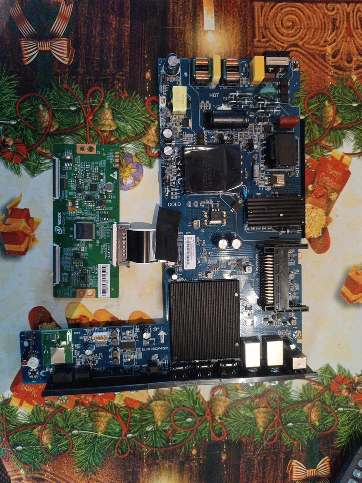 Motherboard carte mère TV Thomson 55QA2S13 EL.MT9602PRO-FG95 ST5461D12-4 - Photo 1/1