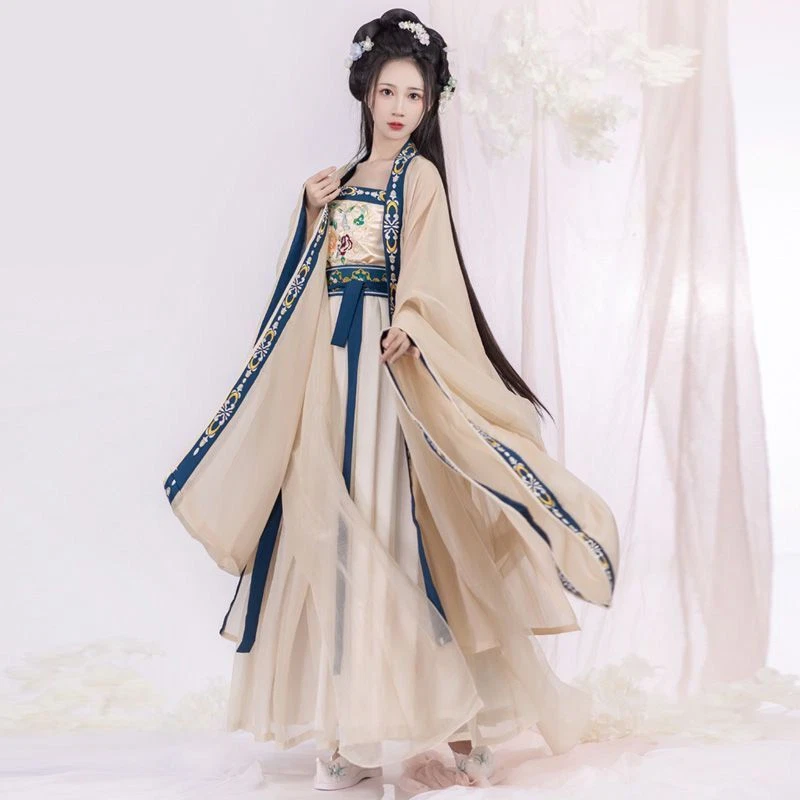 A Guide to Styling the Perfect Hanfu Set