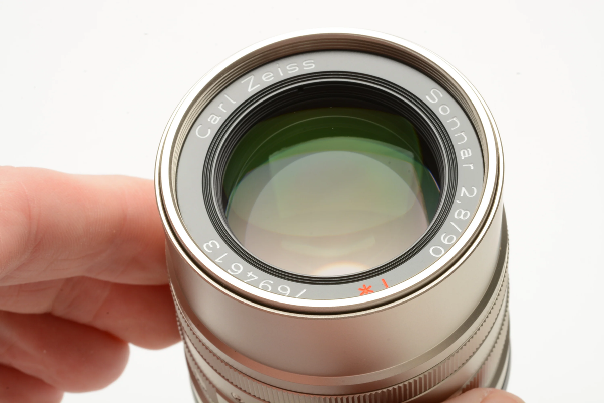 Contax Zeiss Sonnar T* 90mm F2.8 w/GG3 hood, Mint! | eBay