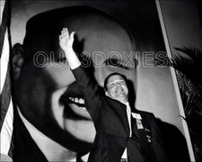 Jimmy Hoffa Photo 8X10 - 1957 Teamsters Missing Mob