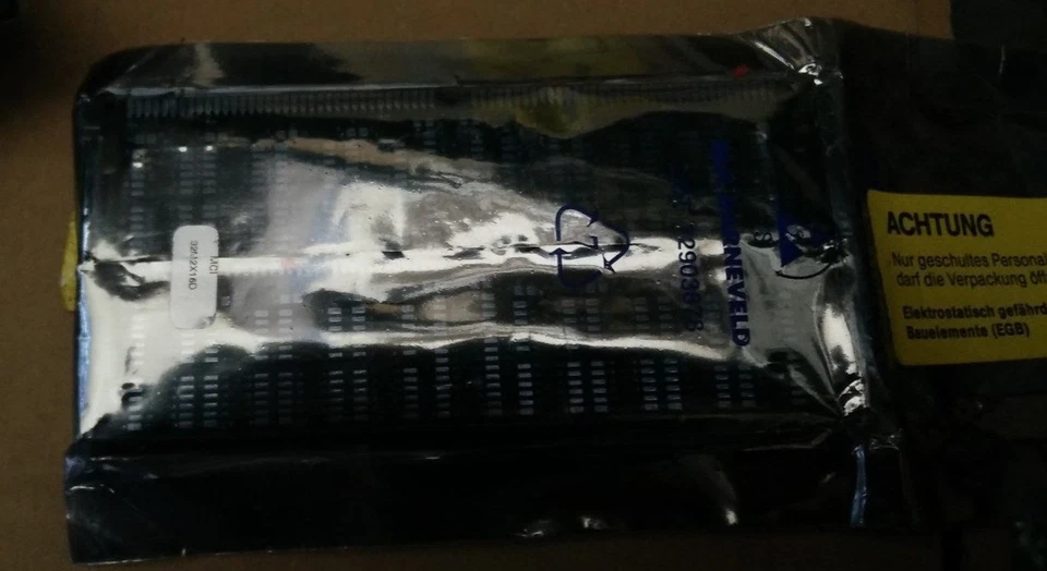 8x CISCO MEM-NPE-32MB 32MB Memory kit for NPE-200 / NPE-150 - NEW! - Image 2 of 2