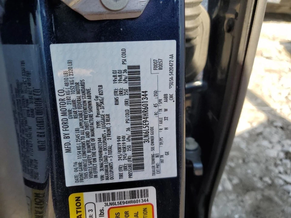 2017 Lincoln MKZ Engine Fuse Box OEM Used 91000 Miles - Stock C25404 - Image 2 of 4