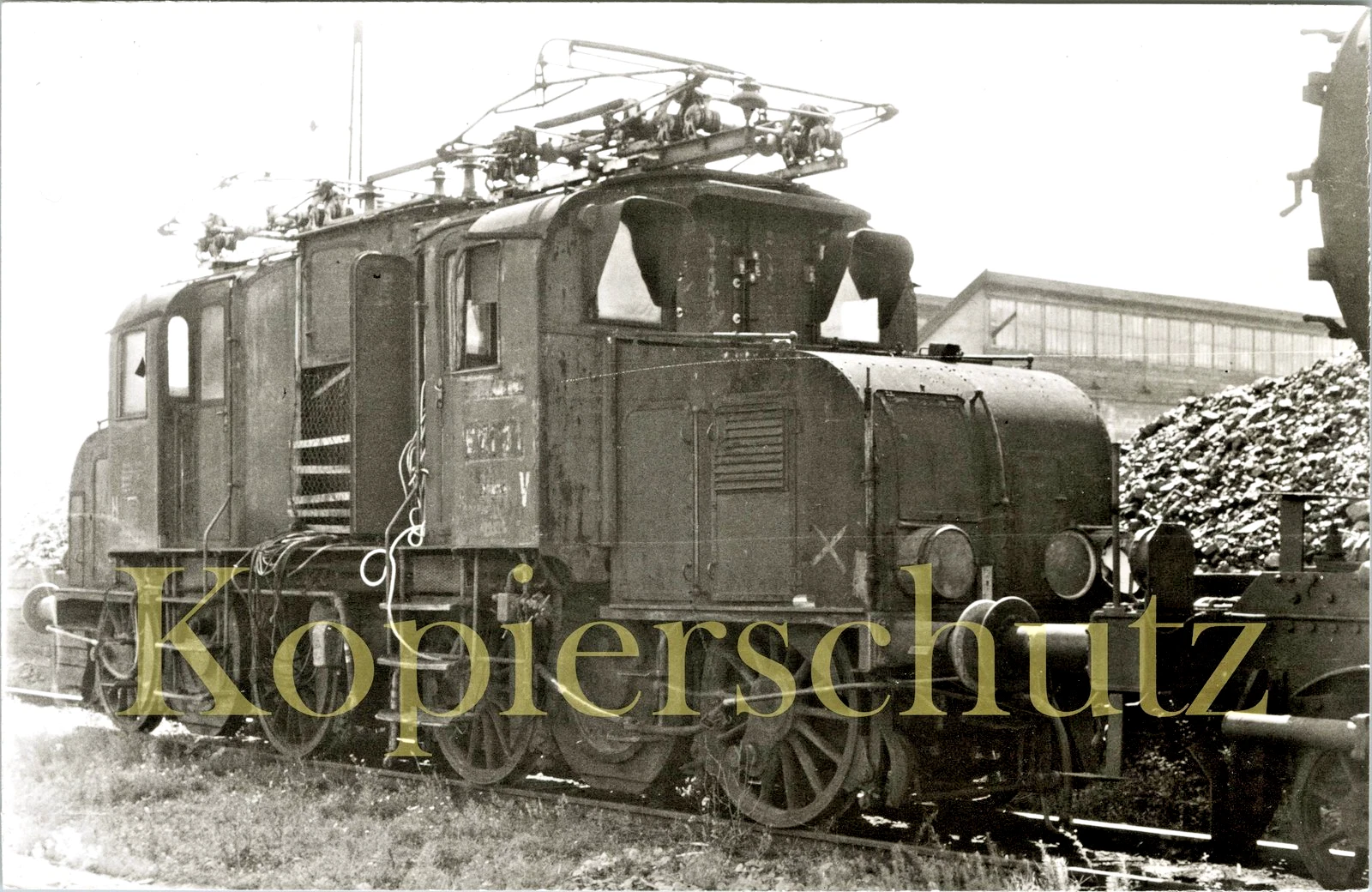Foto - BBÖ E71 31 in Villach am 10.7.1952 - Bild 1 von 1