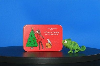 L Occitane en Provence Metalldose ca. 65mm x 95 mm Modernes Motiv Weihnachten