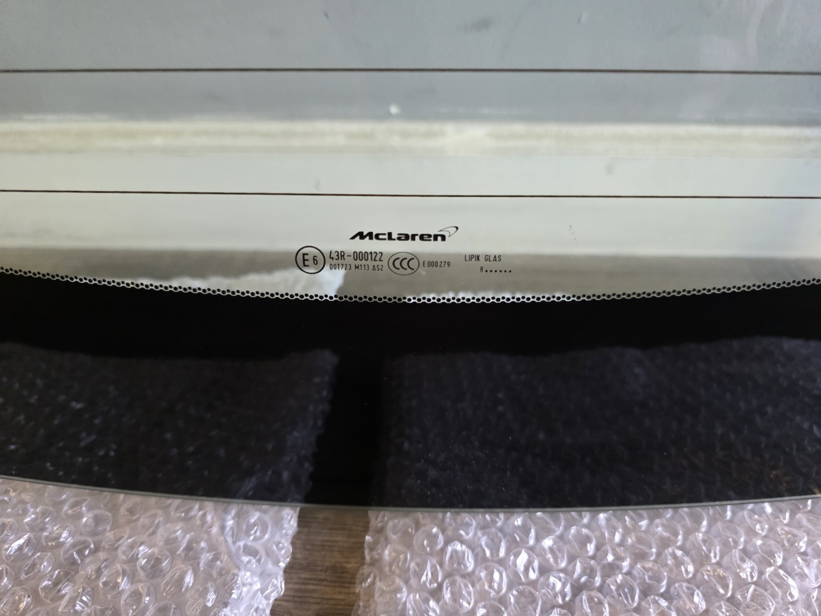 MCLAREN 720 REAR ENGINE LID WINDOW GLASS COVER OEM 