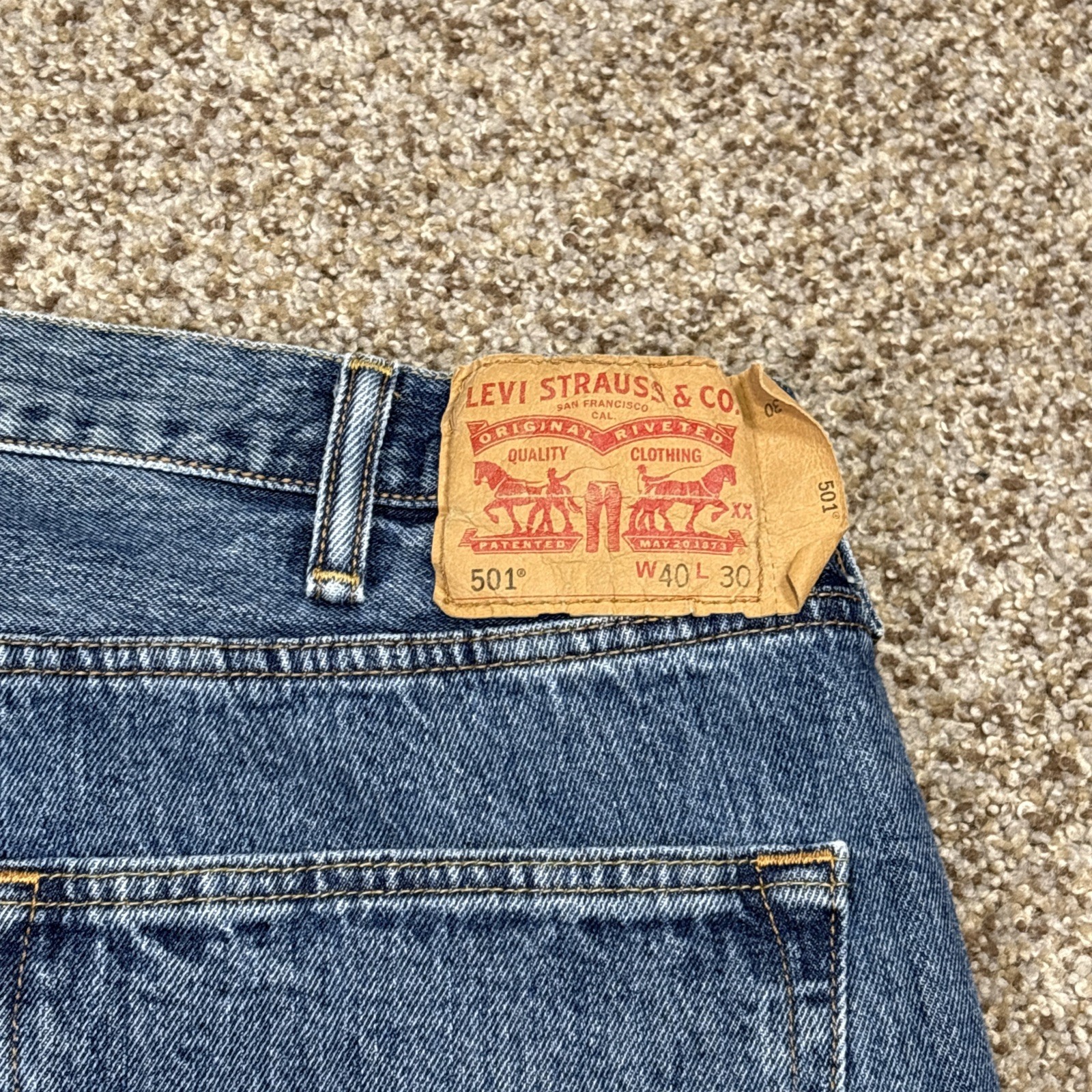 Levis 501 XX Jeans Mens 40x30 Blue Med Wash Denim Button Fly 38x30 - View 16