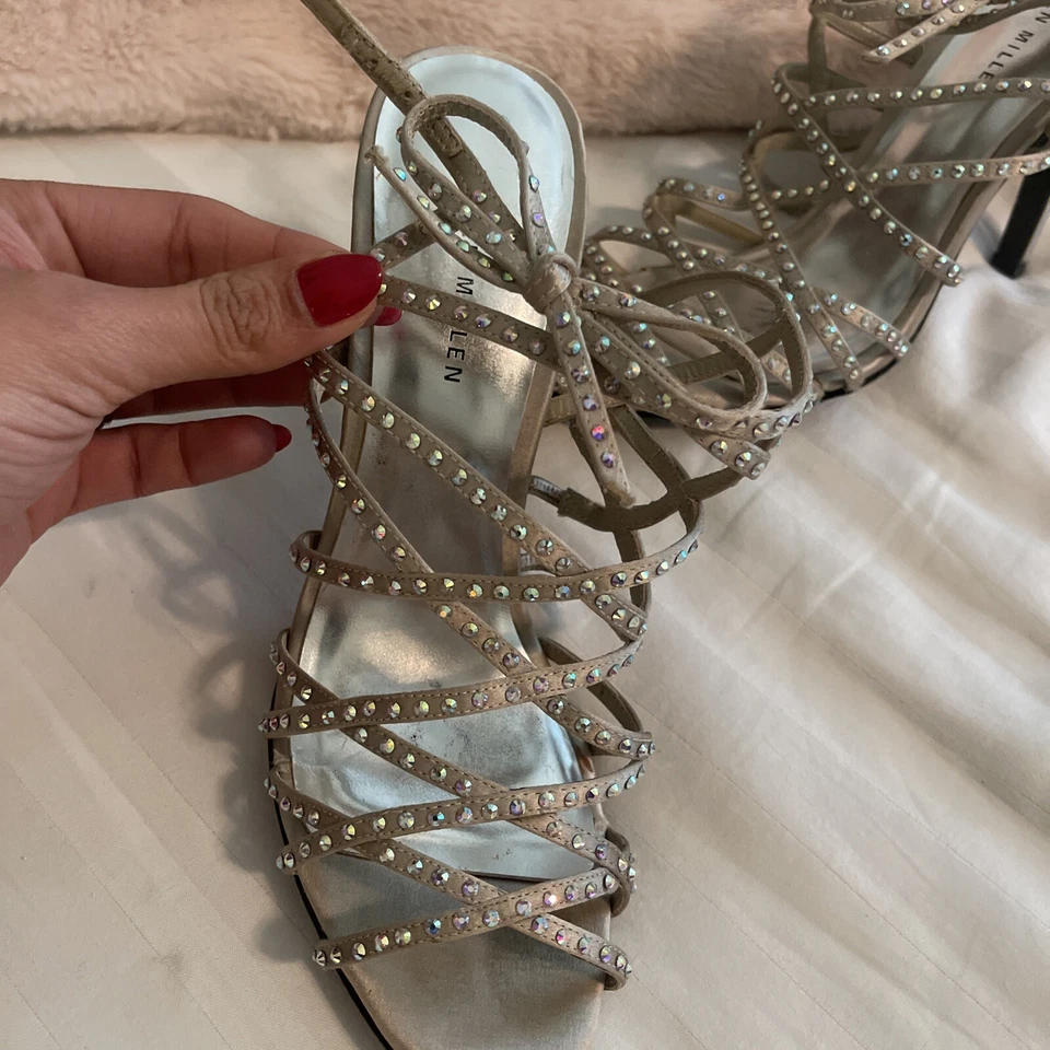 Tacones Karen Millen  Foto 3 de 4