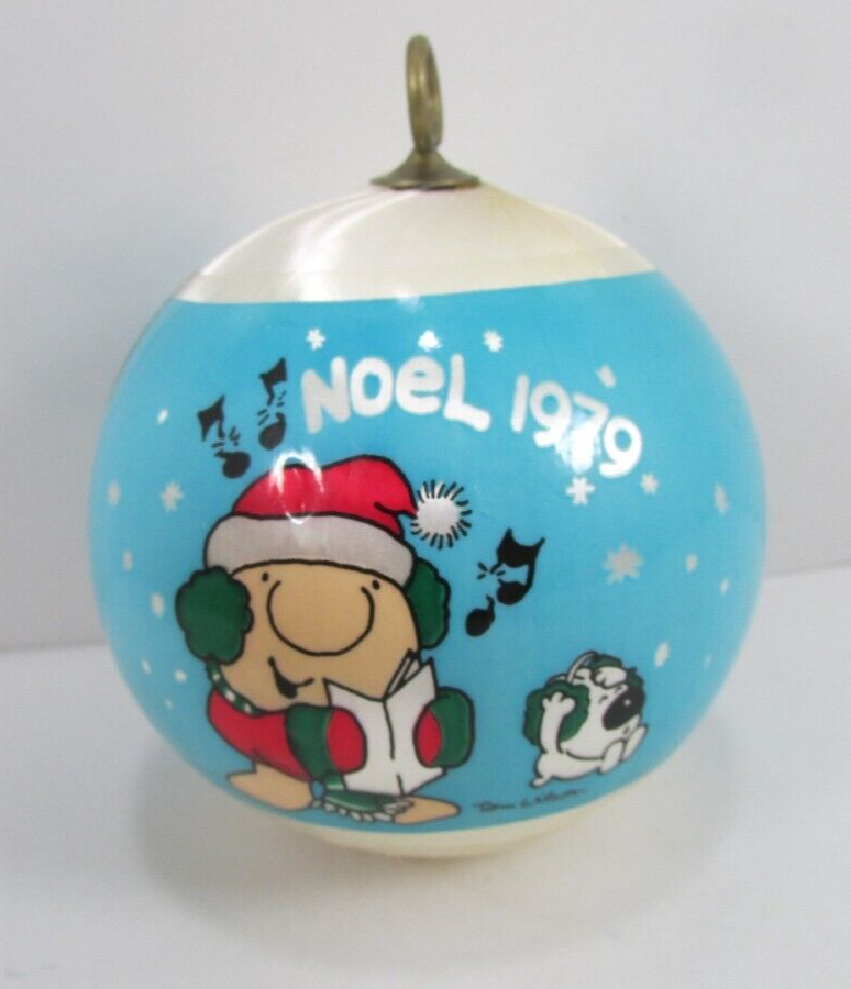 Ziggy 1979 Satin Ball Bulb Merry Christmas Tree Hanging Ornament