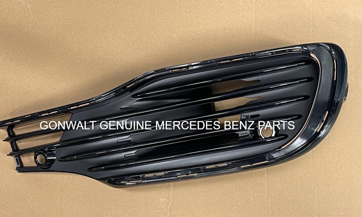 Mercedes Benz Genuine S580 2021-2023 Front Right Outer Grille OE