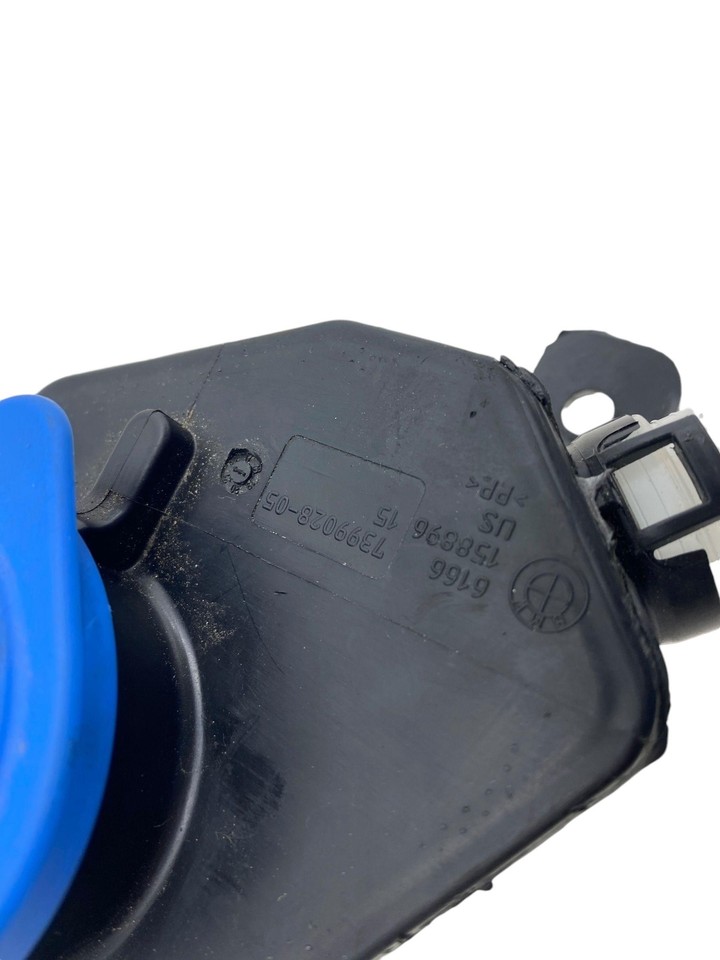 2022 2024 BMW X4 G02 OEM WINDSHIELD WASHER FLUID RESERVIOR BOTTLE