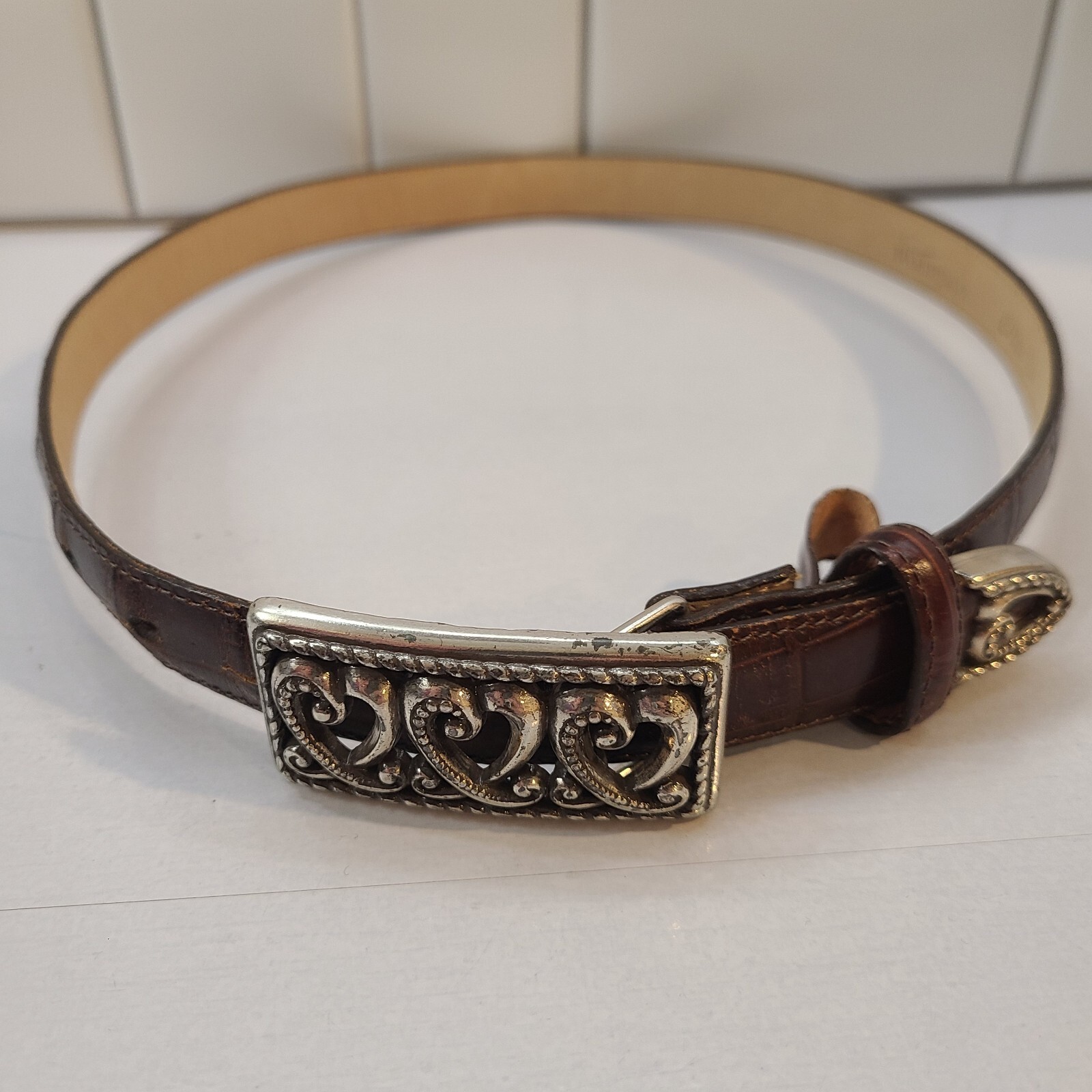 Brighton Womens Belt Size S 28 Brown Embossed Crocodile Silvertone Buckle Hearts