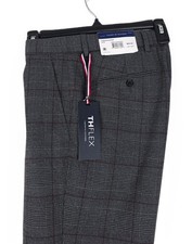 Tommy Hilfiger Men's Modern-Fit Stretch Dress Pant Grey Burgundy Plaid 32x32 NWT