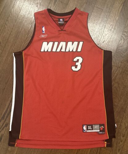 Miami Heat Jersey XL Dwayne Wade Mens Red