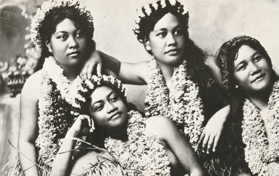 Humor Old Photo Humorous Caption - How About a Lei? Humor Old Photo Humorous Caption - How About a Lei?