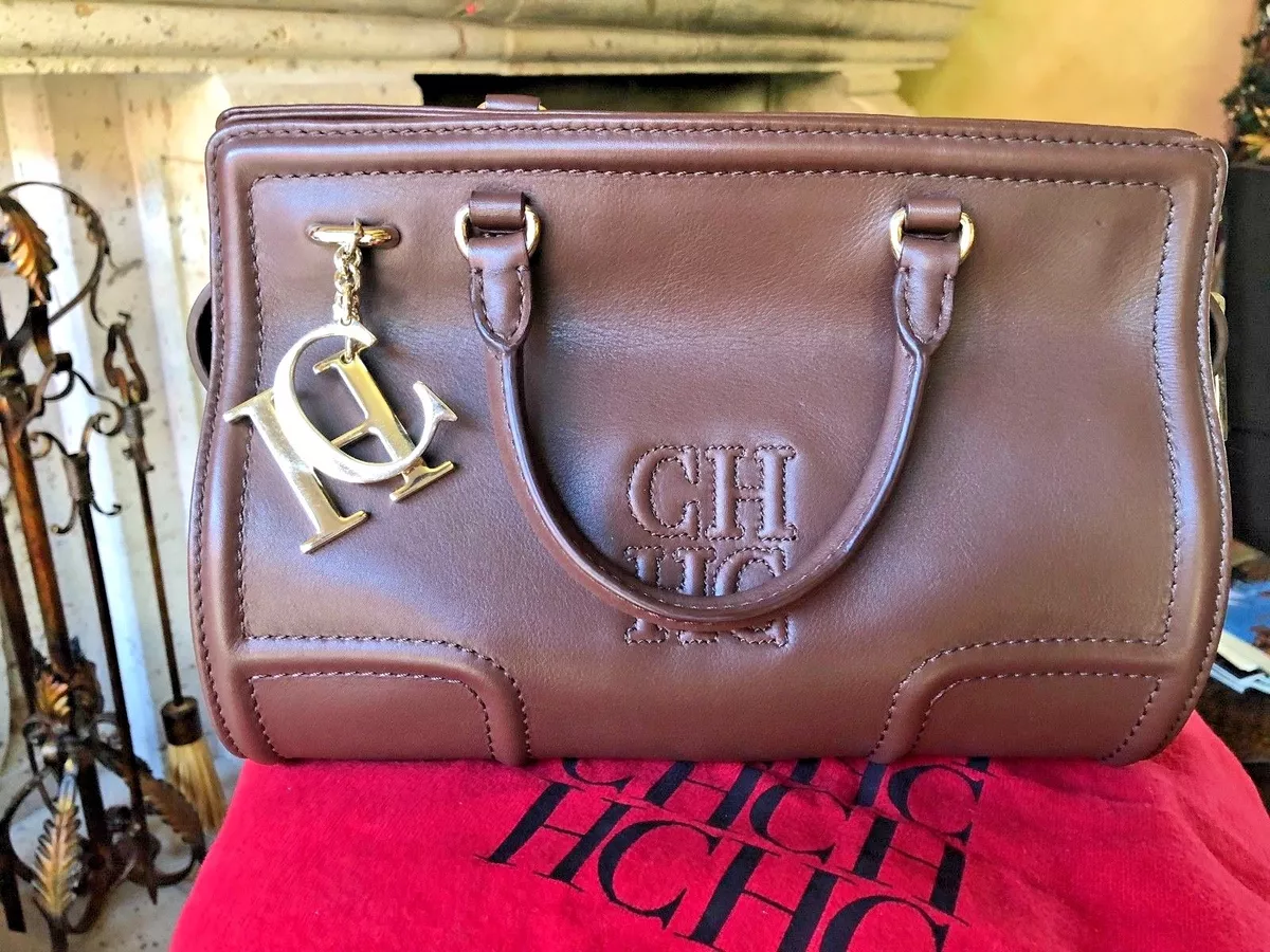 CAROLINA HERRERA | Carolina herrera handbags, Fashion handbags, Evening  clutch bag