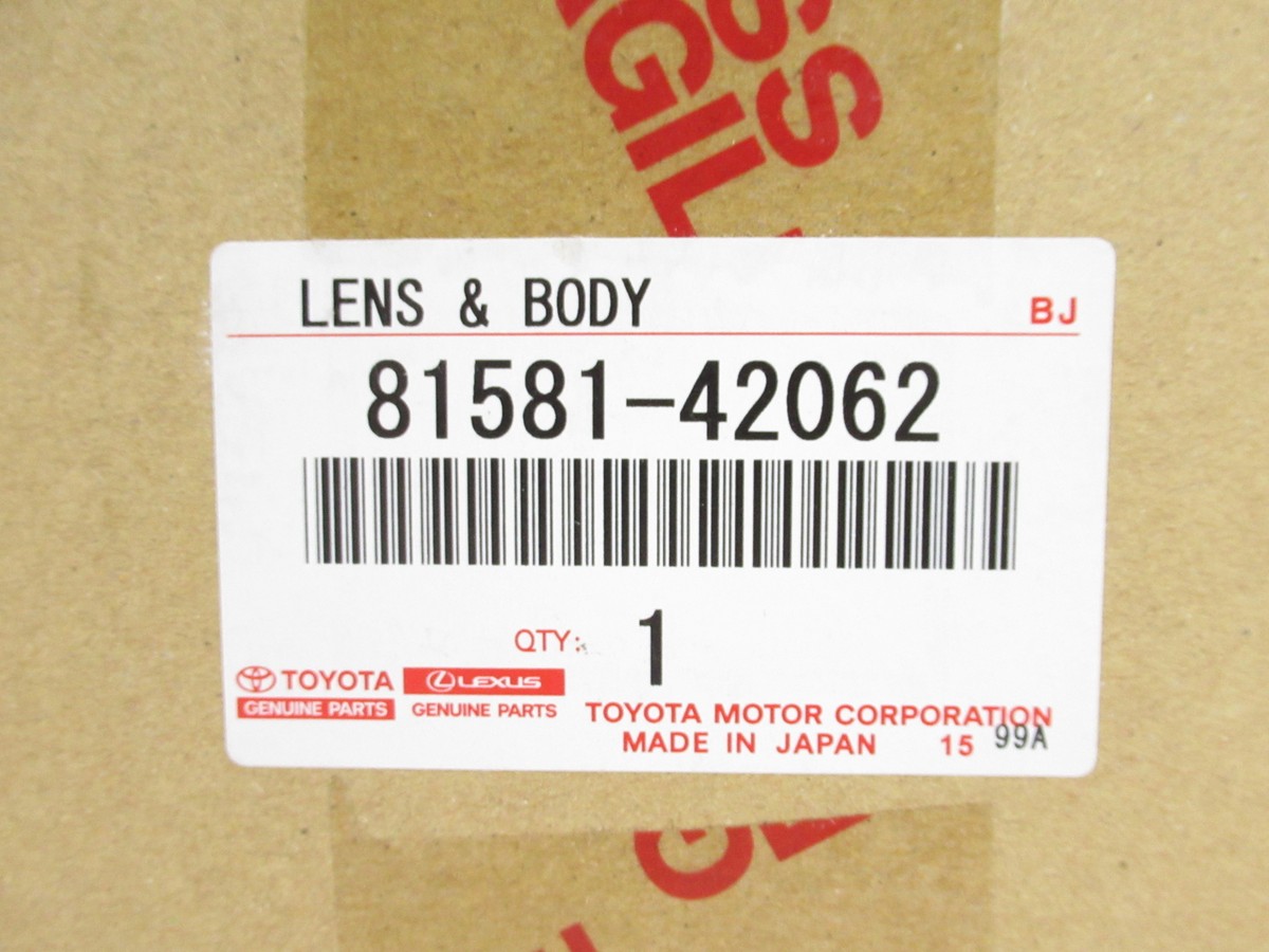 Genuine OEM Toyota 81581-42062 Passenger Inner Tail Light Backup