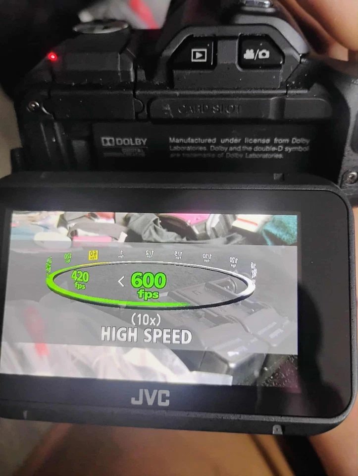 Камера с памятью высокой четкости JVC GC-PX100 - Изображение 2 из 4