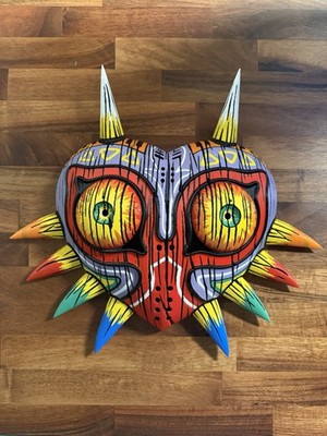 Majora's Mask Legend of Zelda Nintendo Decorative Mask Print + Triforce Stand