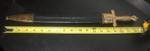 Civil War 19th Century Childs Replica 1832 Artillery Short Sword With Scabbard