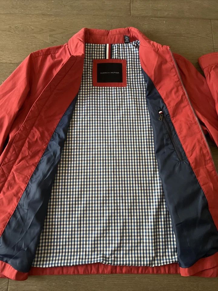 Men’s Tommy Hilfiger Lightweight Microtwill Golf Jacket Red Size XXL - Image 2 of 4