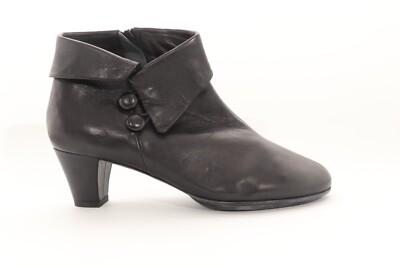 Umberto Raffini   Booties Button   Black  Size US 38 Narrow ($)
