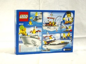 LEGO City Fishing Boat 4642 53 Pcs 2 Minifigs 2011 New Sealed from Japan