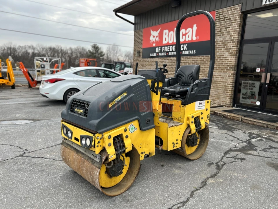 2019 BOMAG BW90 AD-5 TANDEM  ROLLER, SMOOTH DRUM, 1231 HRS, 20.2HP KUBOTA DIESEL - Image 3 of 4