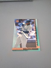 Ken Griffey Jr. - Baseball Card- Sample  Upper  Deck 1997 SP