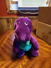 Vintage Dakin Lyons Group Original Barney The Dinosaur plush Backyard Gang
