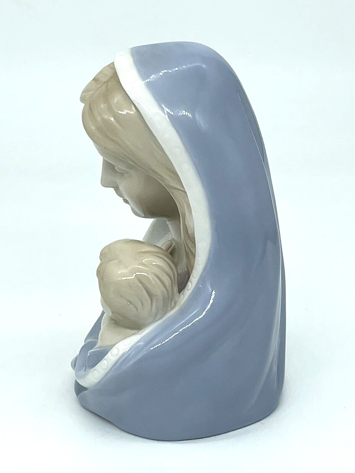 Madonna and Child Ave Maria Porcelain Music Box RR Roman Sankyo JAPAN