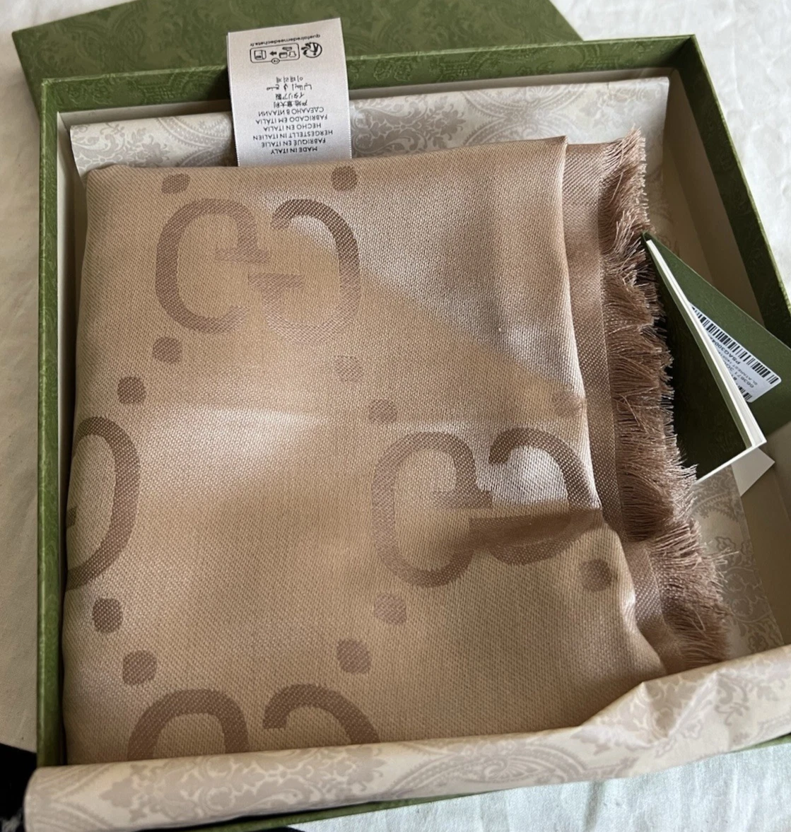 Gucci GG châle jacquard laine soie chameau