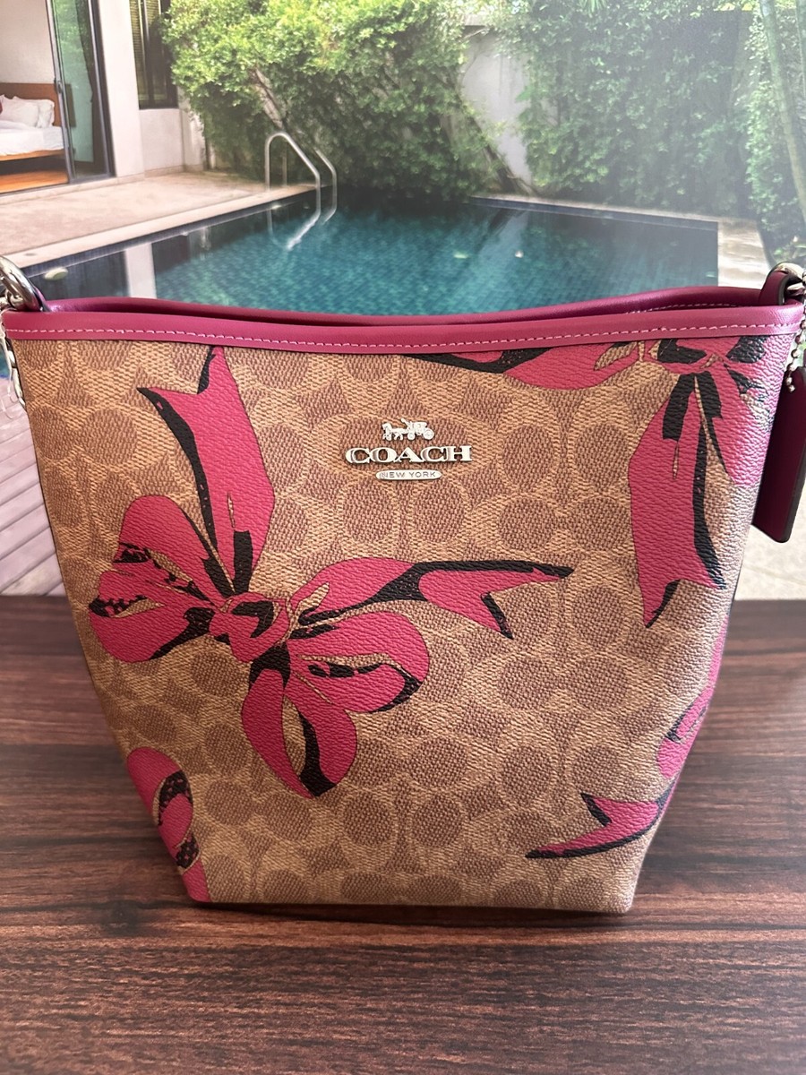 k*i様 COACH 花柄ハンドバッグ ブラウン ピンク Coach City Bucket Bag In Signature Canvas With Bow Print CY651