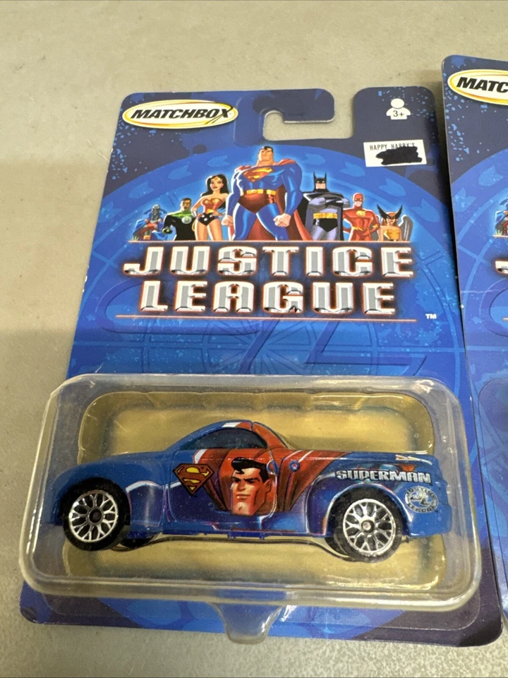 Set 3 Matchbox Justice League SUPERMAN, The FLASH & Martin Manhunter 1:64 Cars - Image 2 of 4