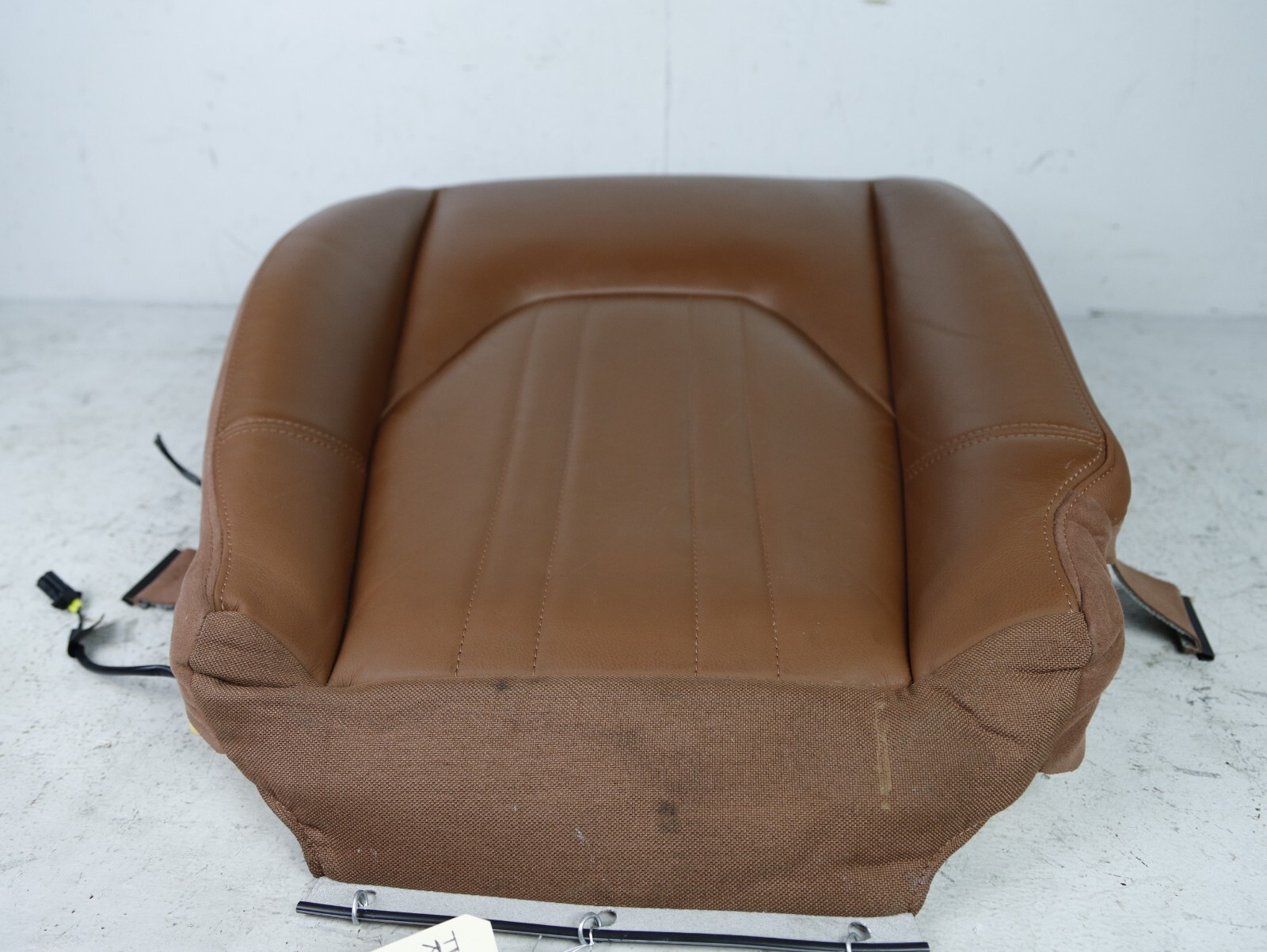 14-17 MASERATI GHIBLI FRONT RIGHT SEAT BOTTOM LEATHER CUSHION WIRING CUOIO 52K