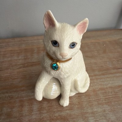 LENOX Porcelain 4 inch Cat Figurine w Birthstone Collar MINT