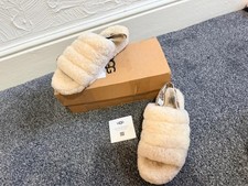 UGG Fluff Slides Cream Sheepskin Slippers Size UK 9 / EU 42 ? Worn Once