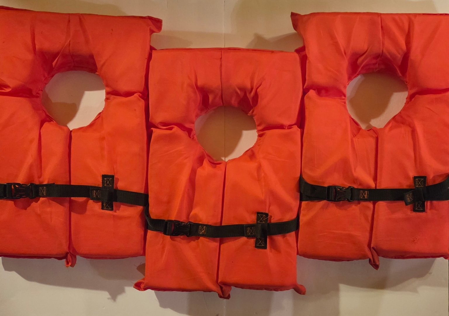 Stearns universal adult type ii pfd life jackets (lot of 3) orange uscg approved