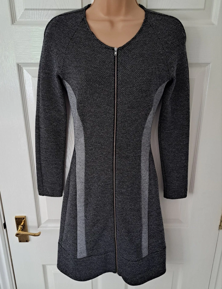 Theory Chayenne Dress Wool Blend Size UK 8 Above Knee Stretch Front Zip BNWOT - Image 2 of 4