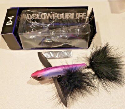 bass crawler lure bubbling presentation that is accompanied by a steady plopping acoustic Bass Crawler - Dark Olive