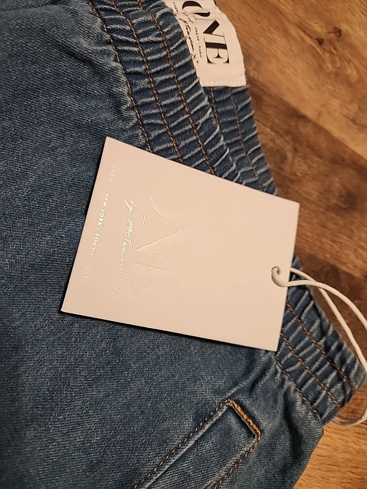 NWT ONE by ONE Teaspoon Women's Harem Denim Calypsos Short Modern Low Waist XS - Image 4 of 4