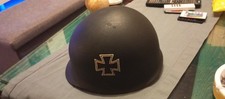 Deutscher Stahlhelm Eisernes Kreuz,bemalt
