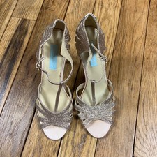 Sandali Betsey Johnson SB-TEE oro glitter cinturino a T suola blu tacco donna 9,5