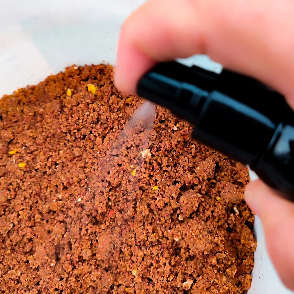 Zielfisch Lockstoff Köder Spray Lockmittel Aroma Forelle Karpfen Raubfisch Aal - Bild 4 von 4